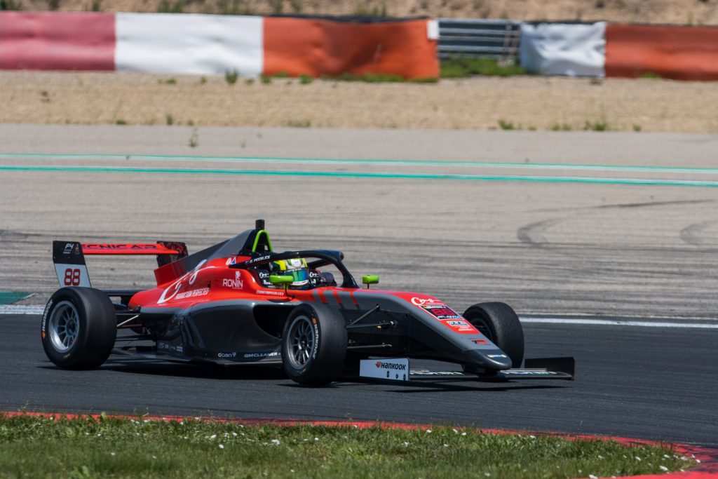 Ajetreado fin de semana en Navarra