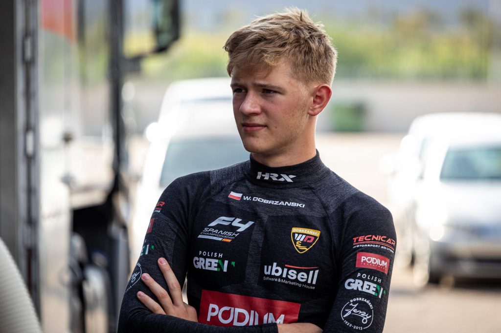 Wiktor Dobrzański sigue con Tecnicar en la F4 Spain Winter Championship