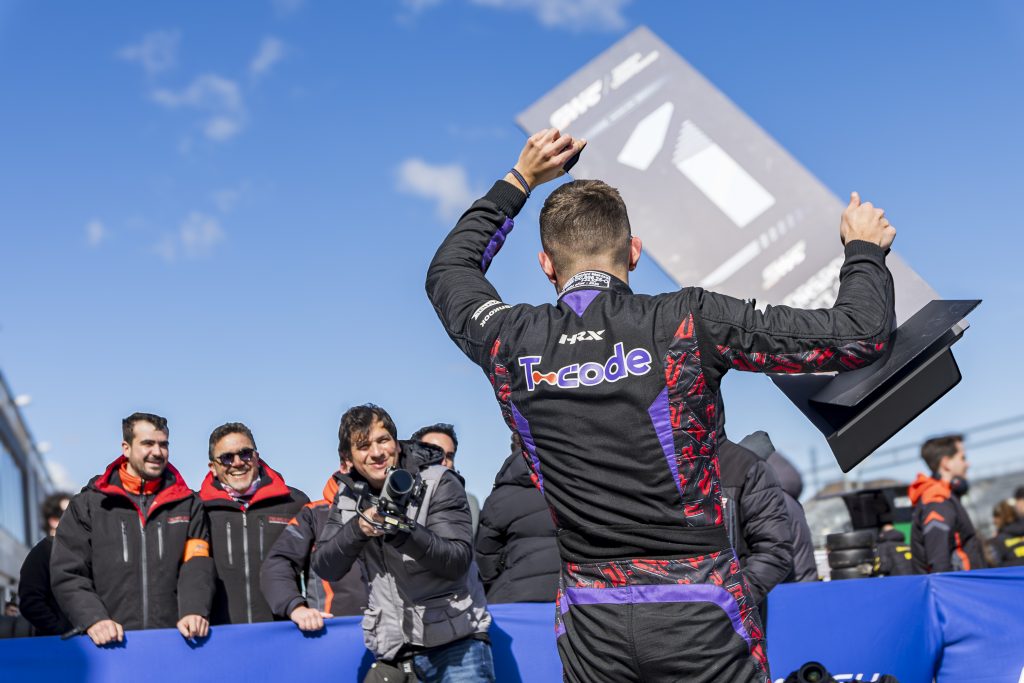 Victoria, pole position y cierre sólido de campeonato para Tecnicar by AMTOG en MotorLand Aragón